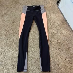 SUPER CUTE BRAND NEW Athleta Girl leggings